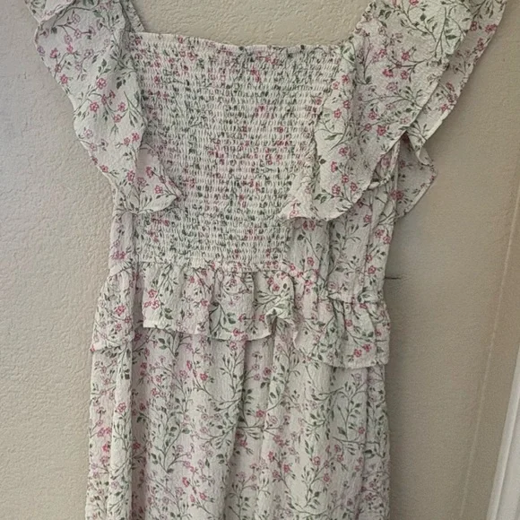 Floral Ruffle Dress - Picture 2 of 6